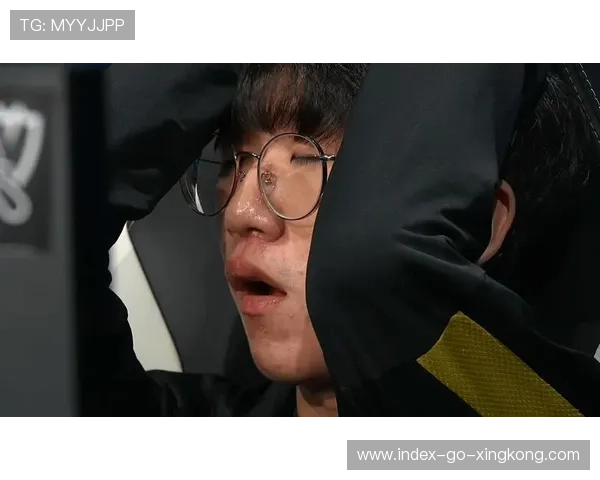 S赛历史名场面重播全球粉丝依旧热泪盈眶